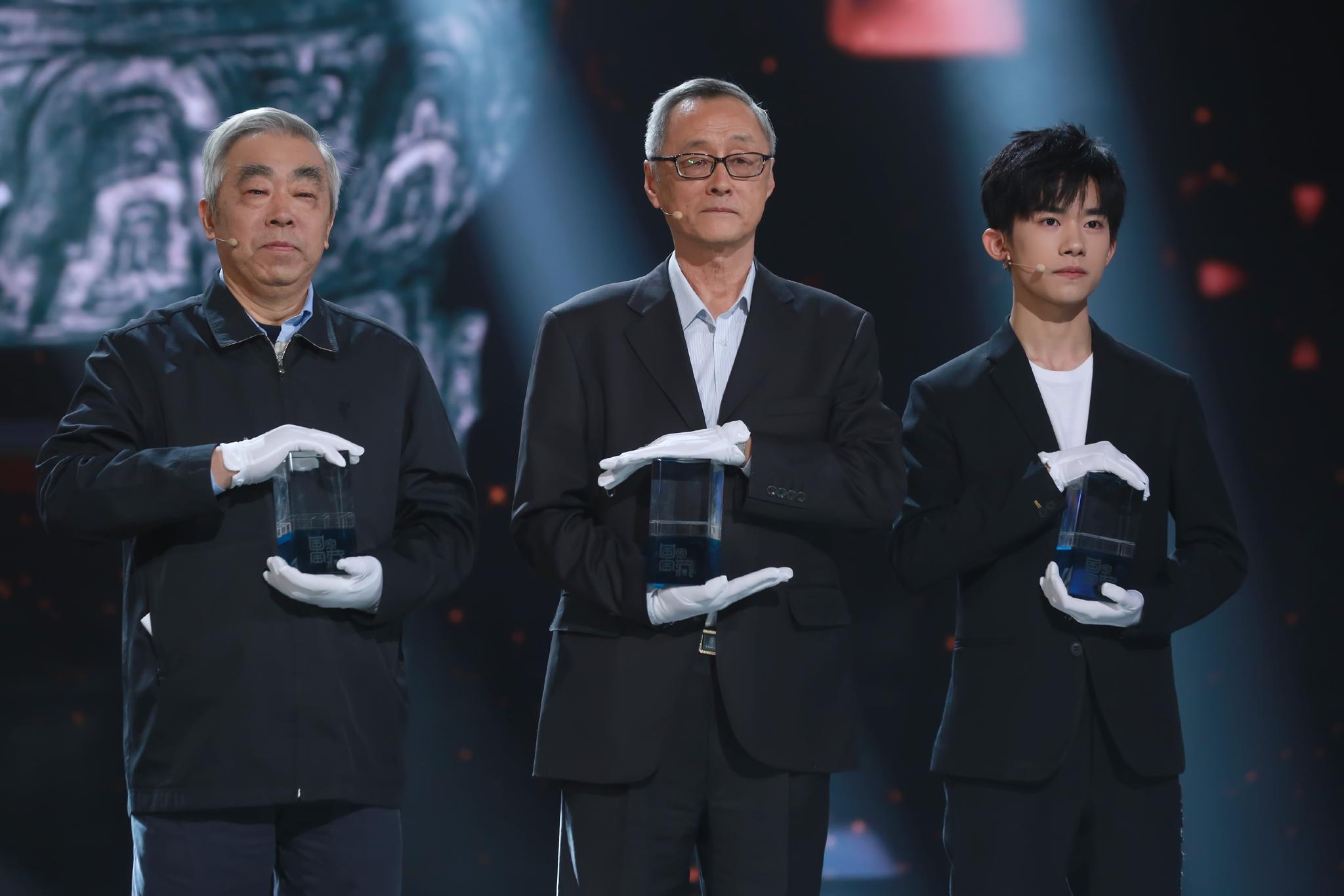 谦谦君子传承华夏正礼 易烊千玺演绎国宝传奇