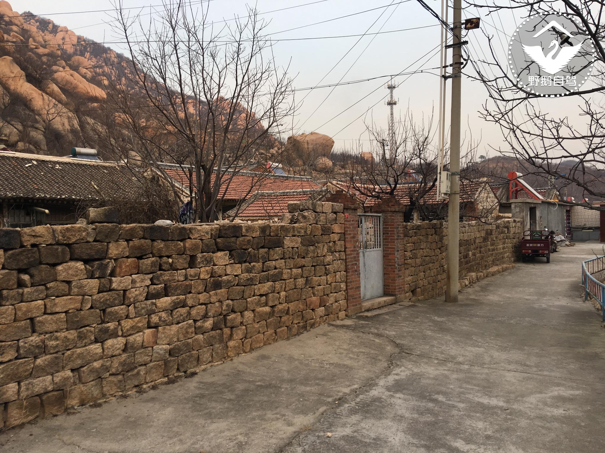 不过北京延庆区的旺泉沟村非常不一样,踏入这个村子,感受的却是一片