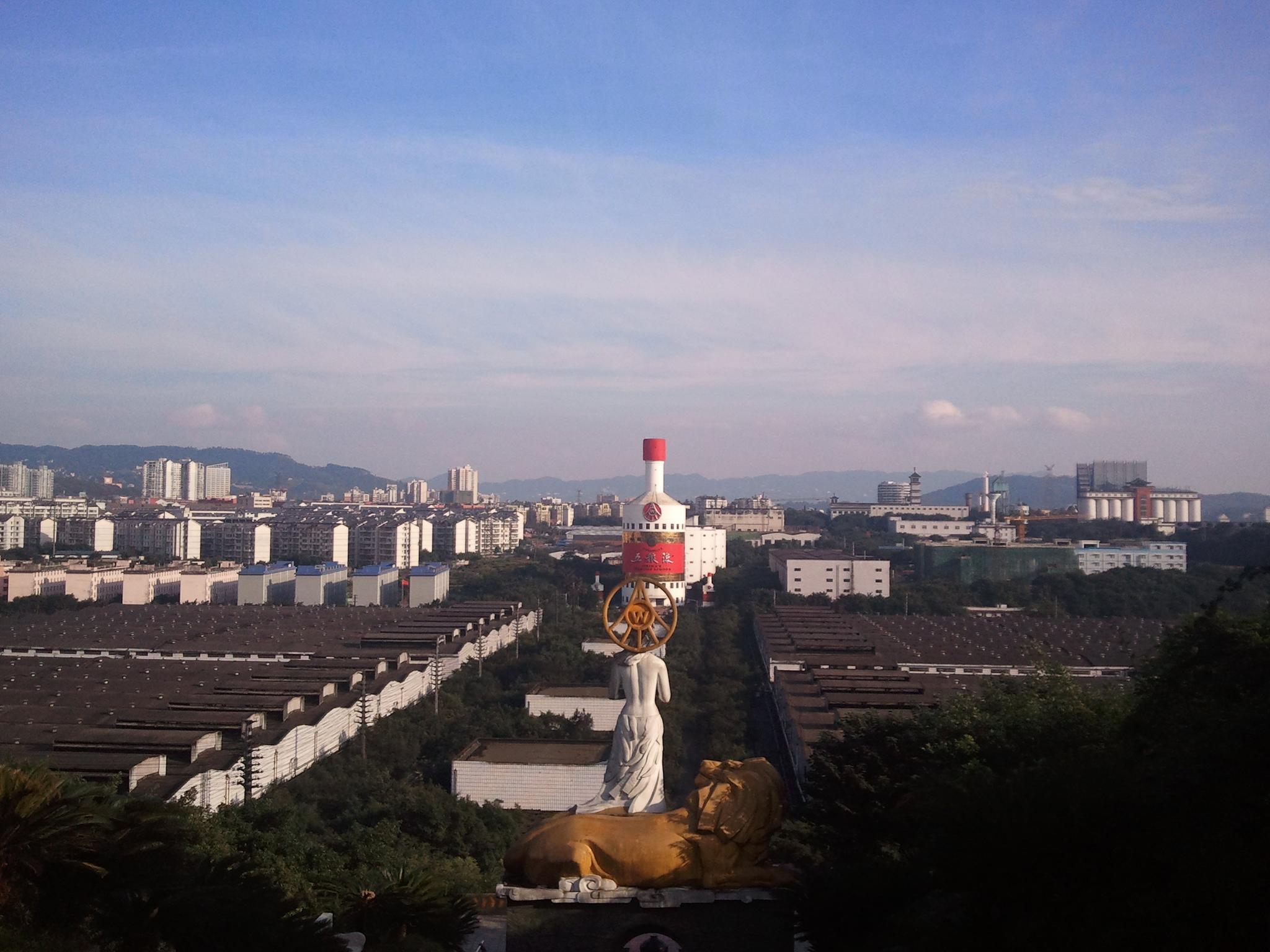 四川著名的万里长江第一城,位川南控滇黔,却没高速直达省会