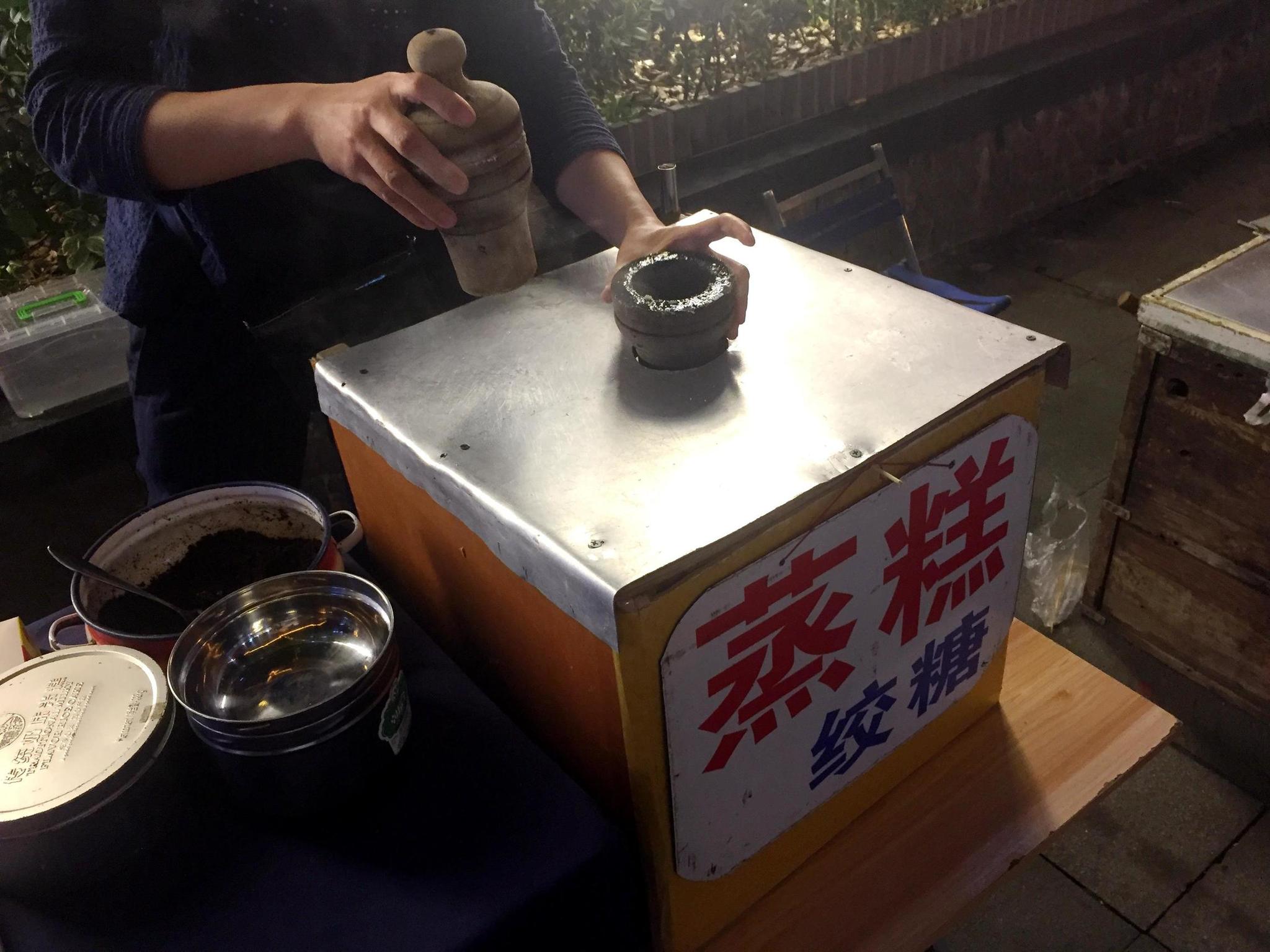 这是蒸顶顶糕用的米粉.30
