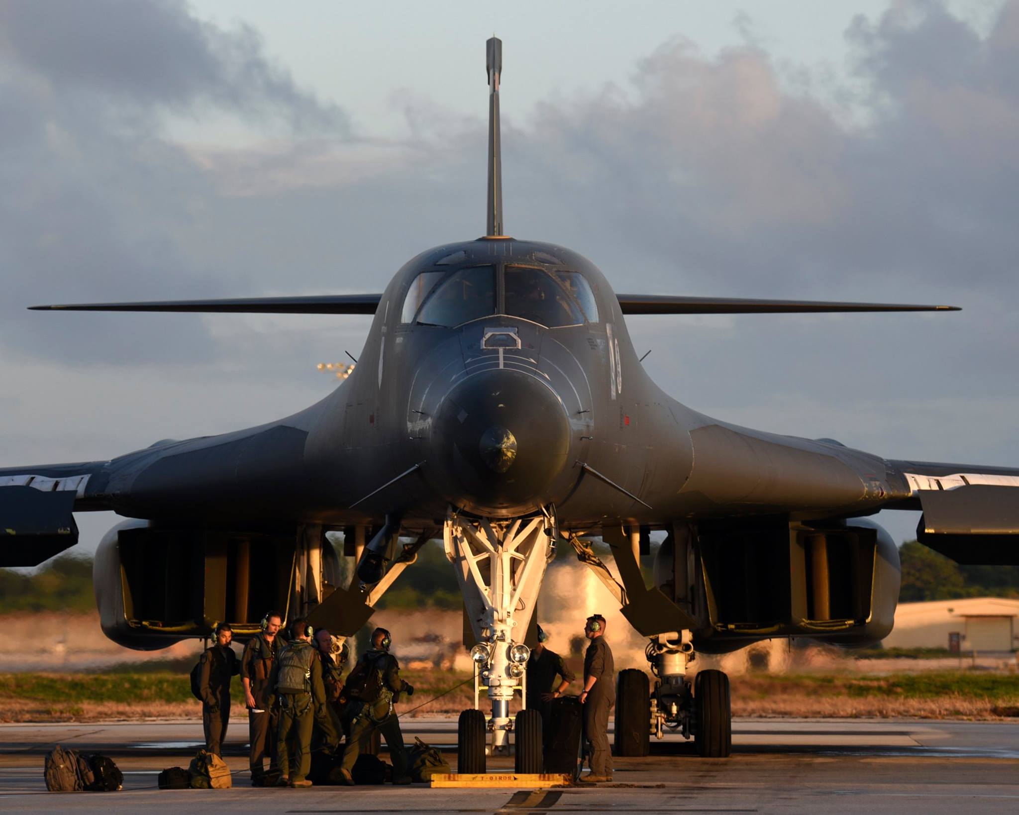 军演|澳大利亚|轰炸机_新浪新闻