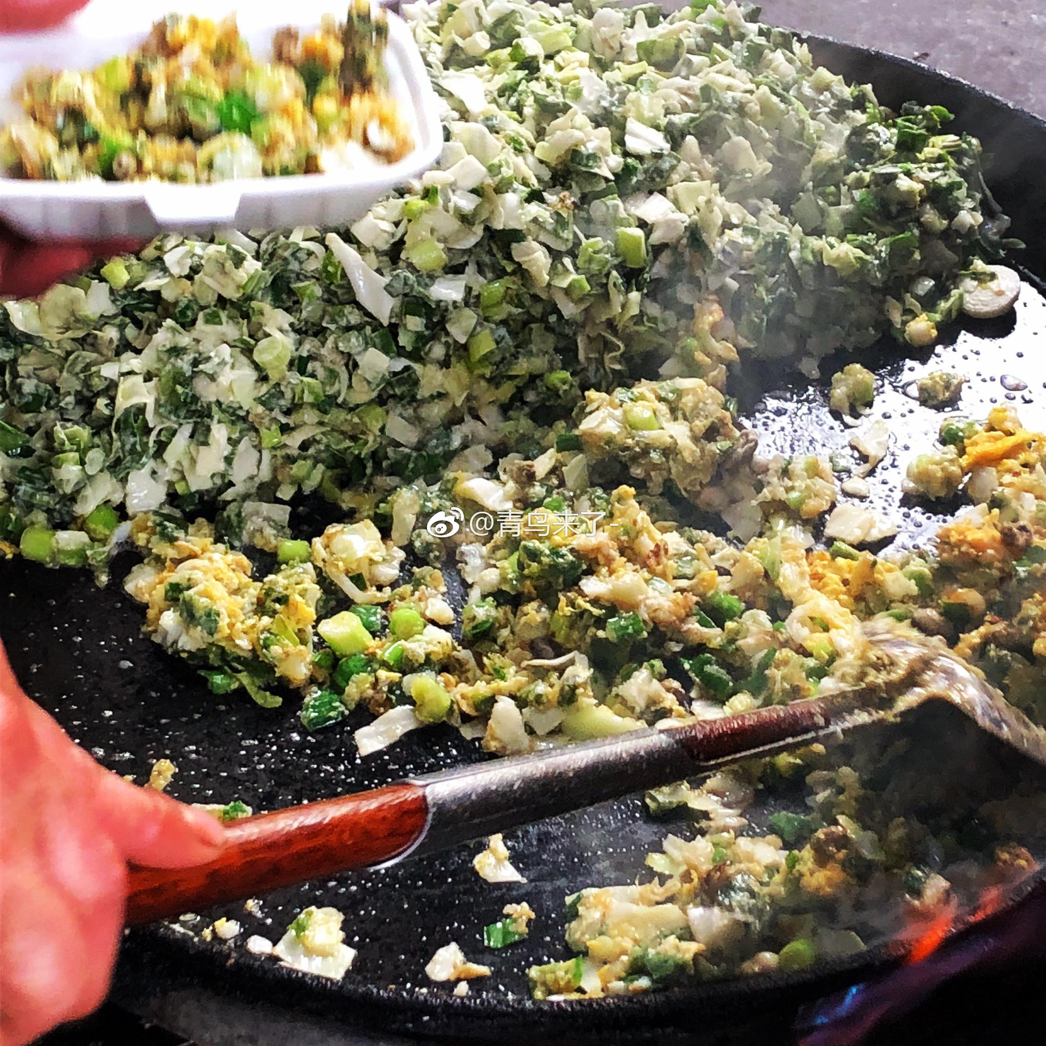 深沪小吃烟仔海蛎煎酸辣汤牛肉羹马鲛羹烽火拳头母太正宗