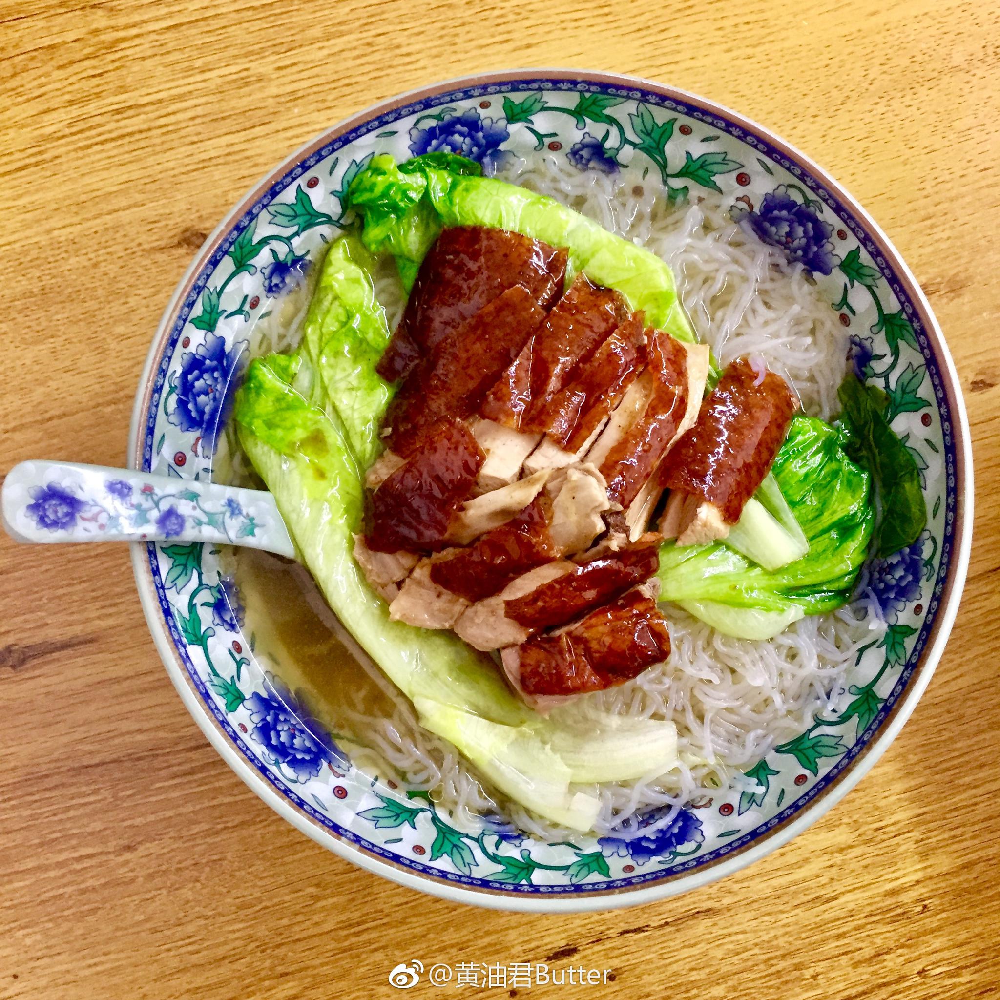 正宗广东叉烧濑粉&烧鸭米粉&白切鸡饭大赞一波肉质的鲜嫩和入味我一