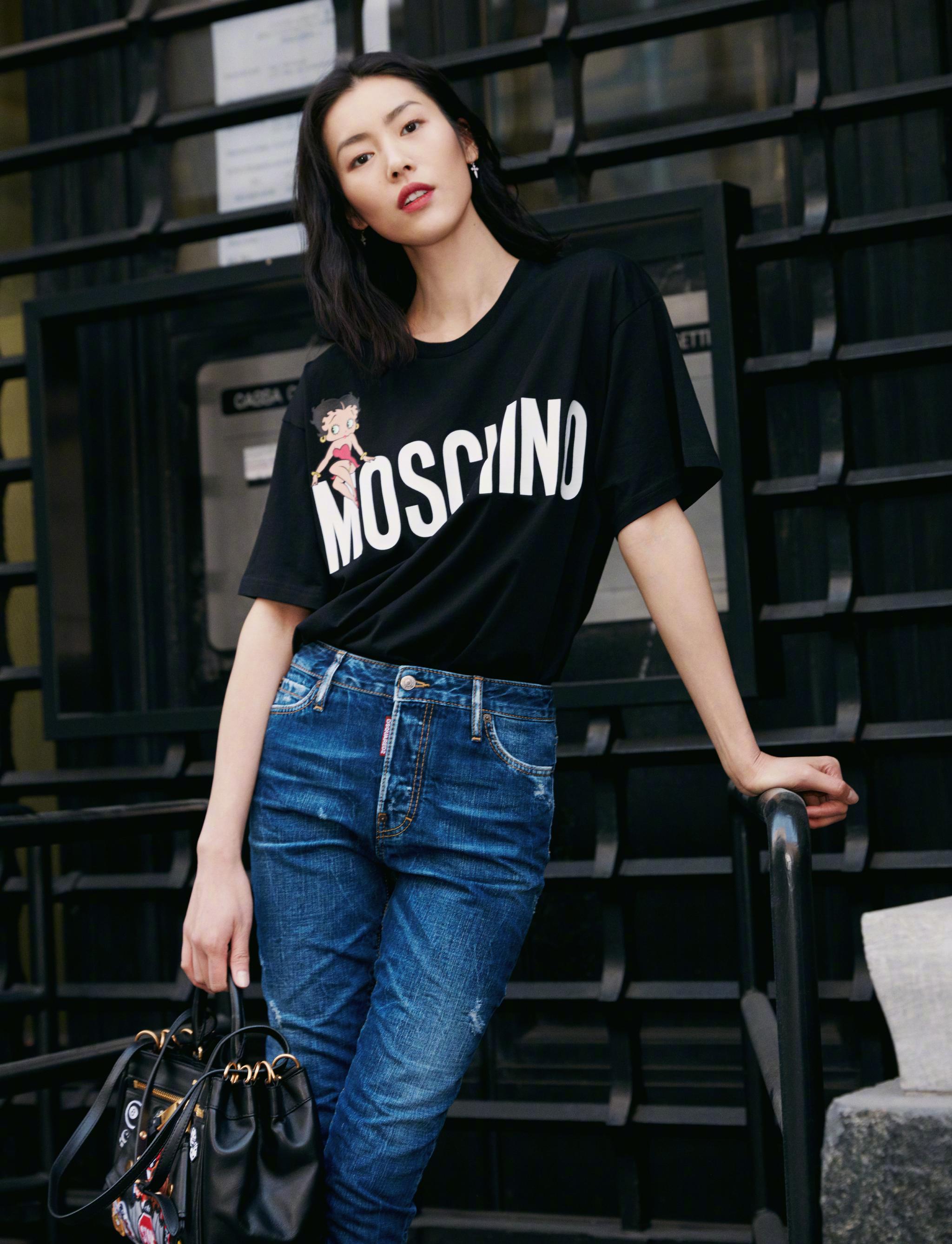 拍摄的一组休闲风时尚街拍