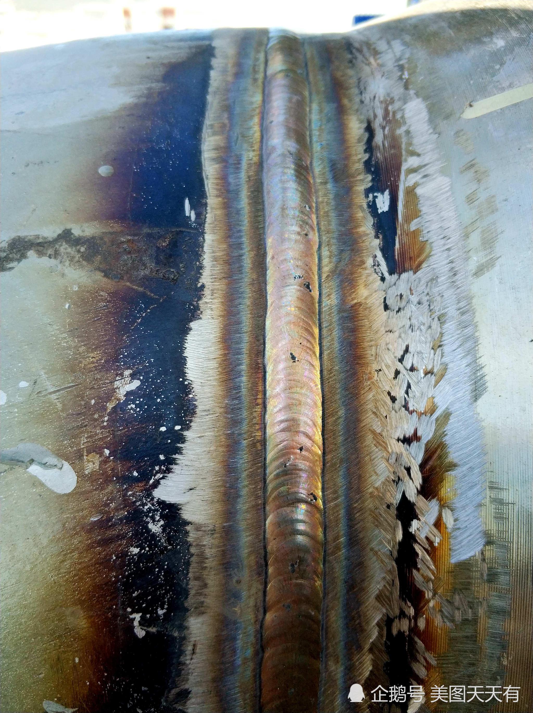 船厂"女焊将"日薪260 技术过硬 细心再细心只为一次拍片合格