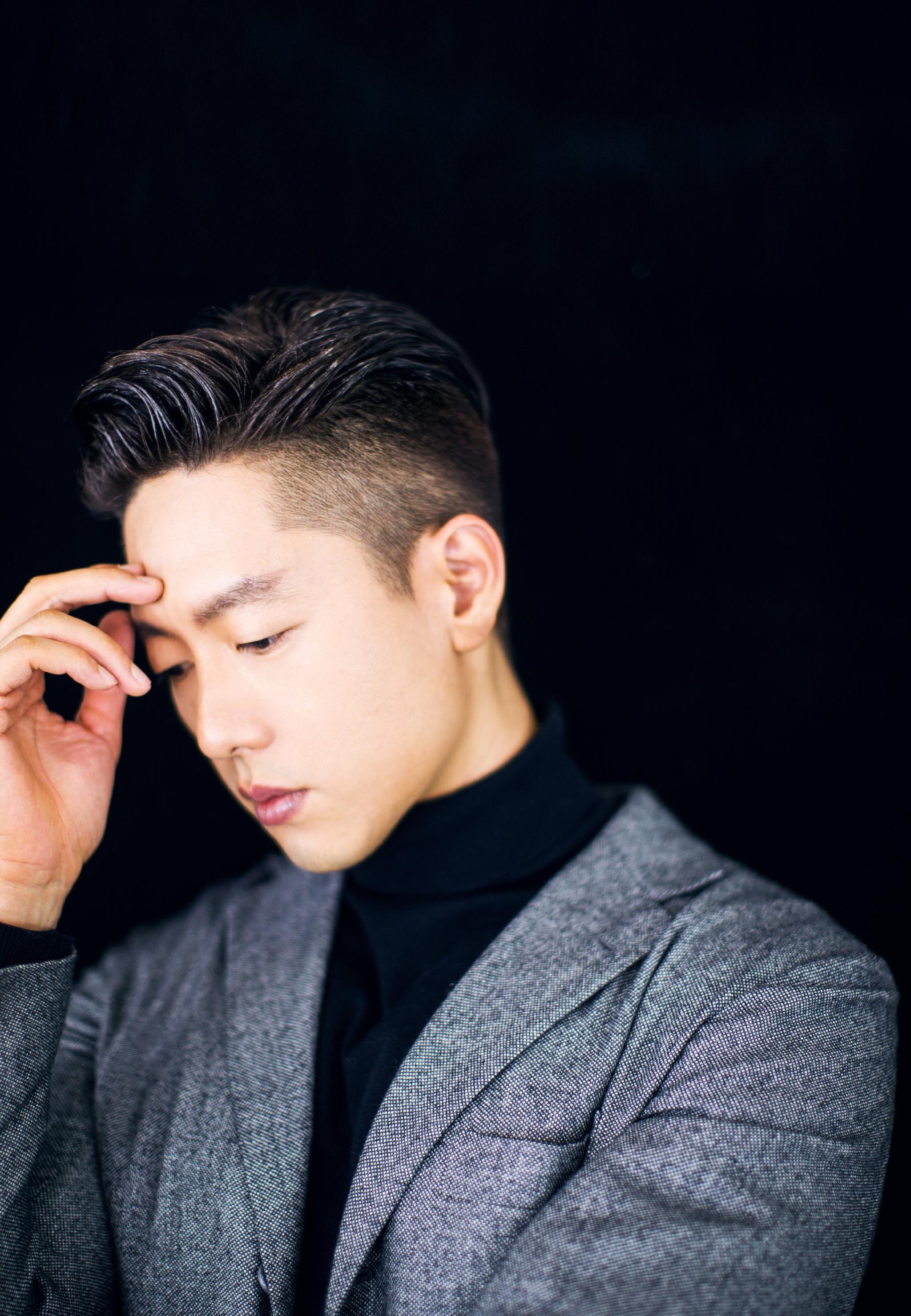 2011年,演员凌潇肃凭借电视剧《一路格桑花》获得中国电视剧飞天奖三