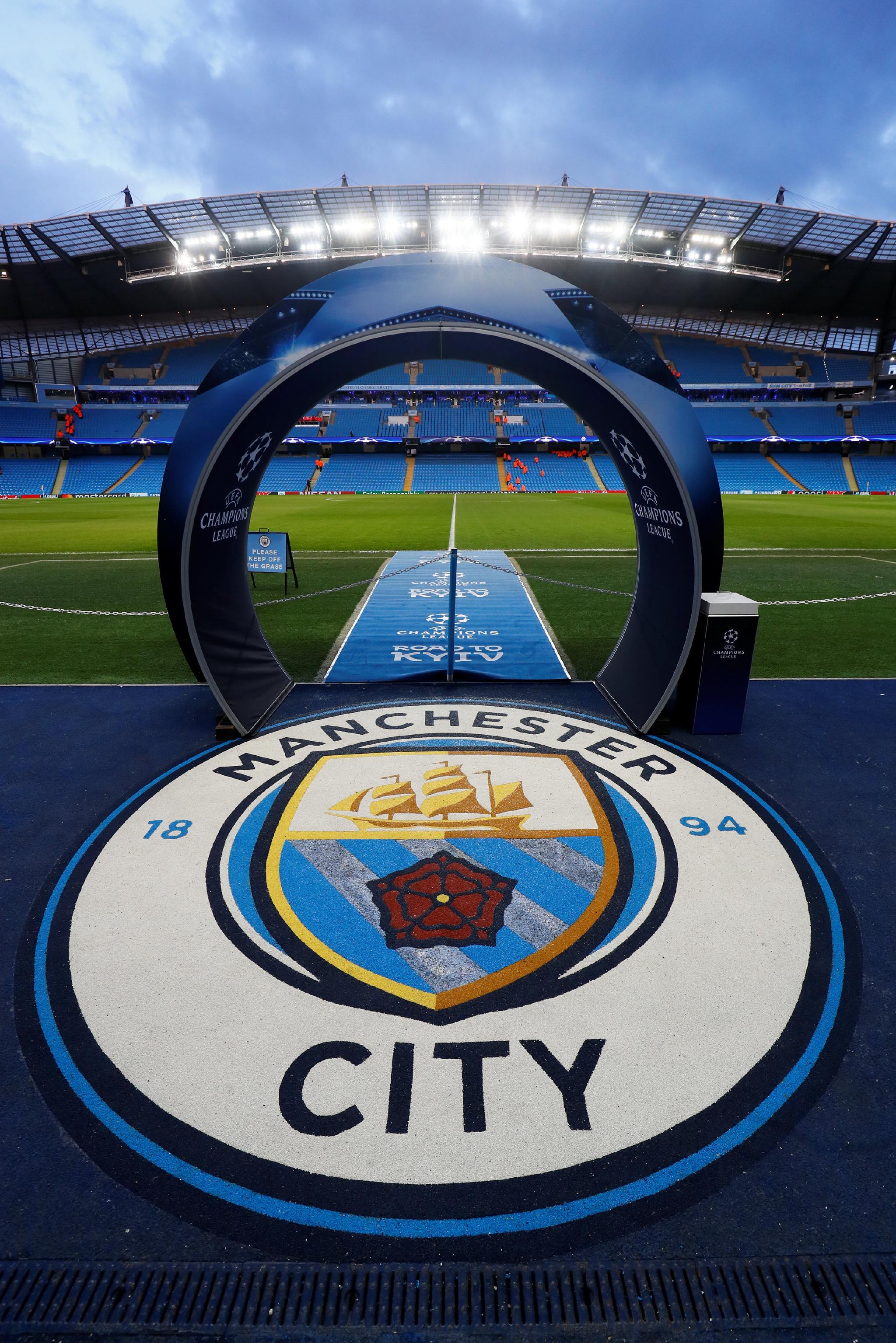 昨夜的伊蒂哈德球场4p