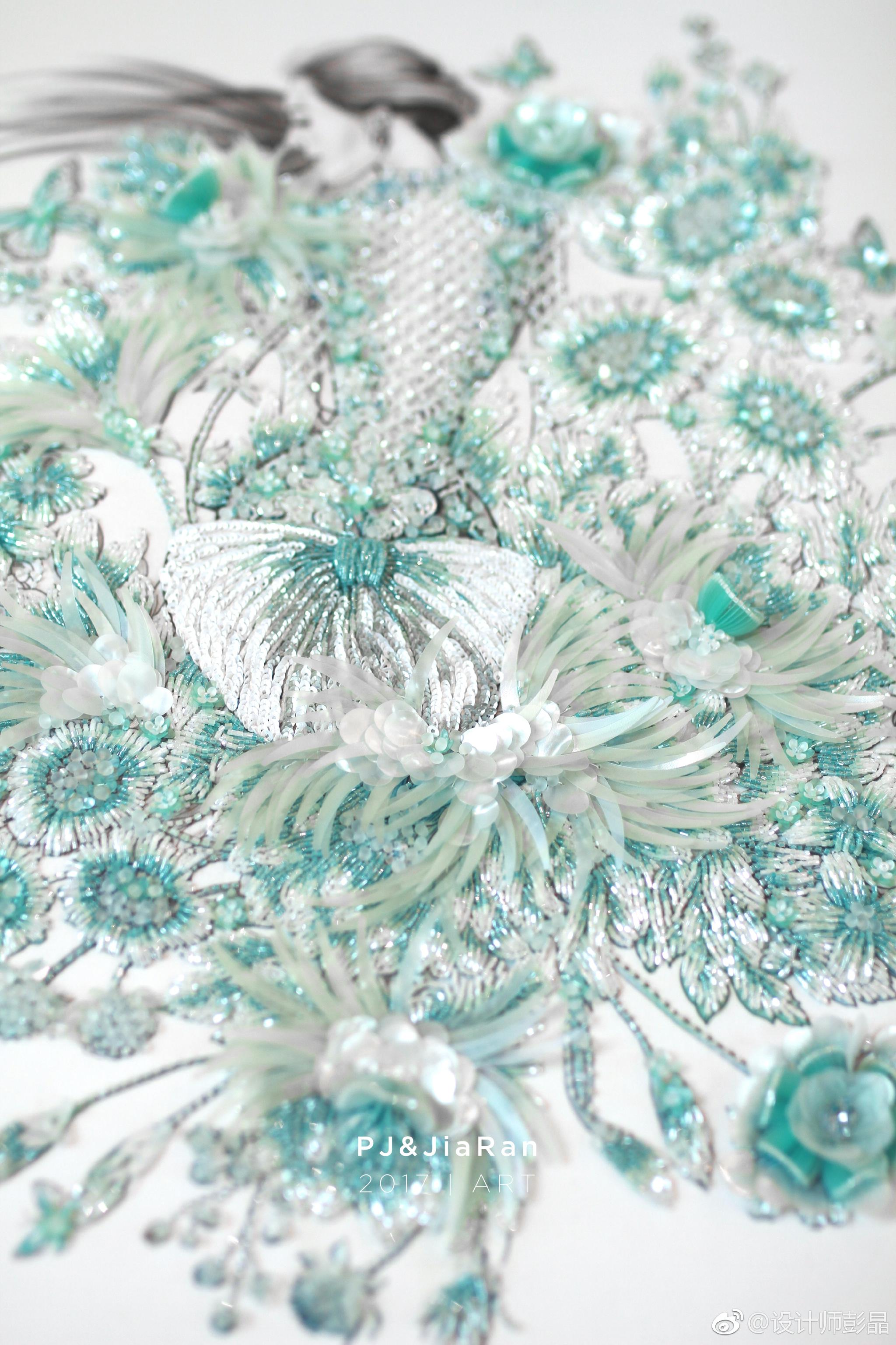 pj&jiaran艺术品欣赏,作品尺寸40*40cm 布面印彩/纯手工珠绣