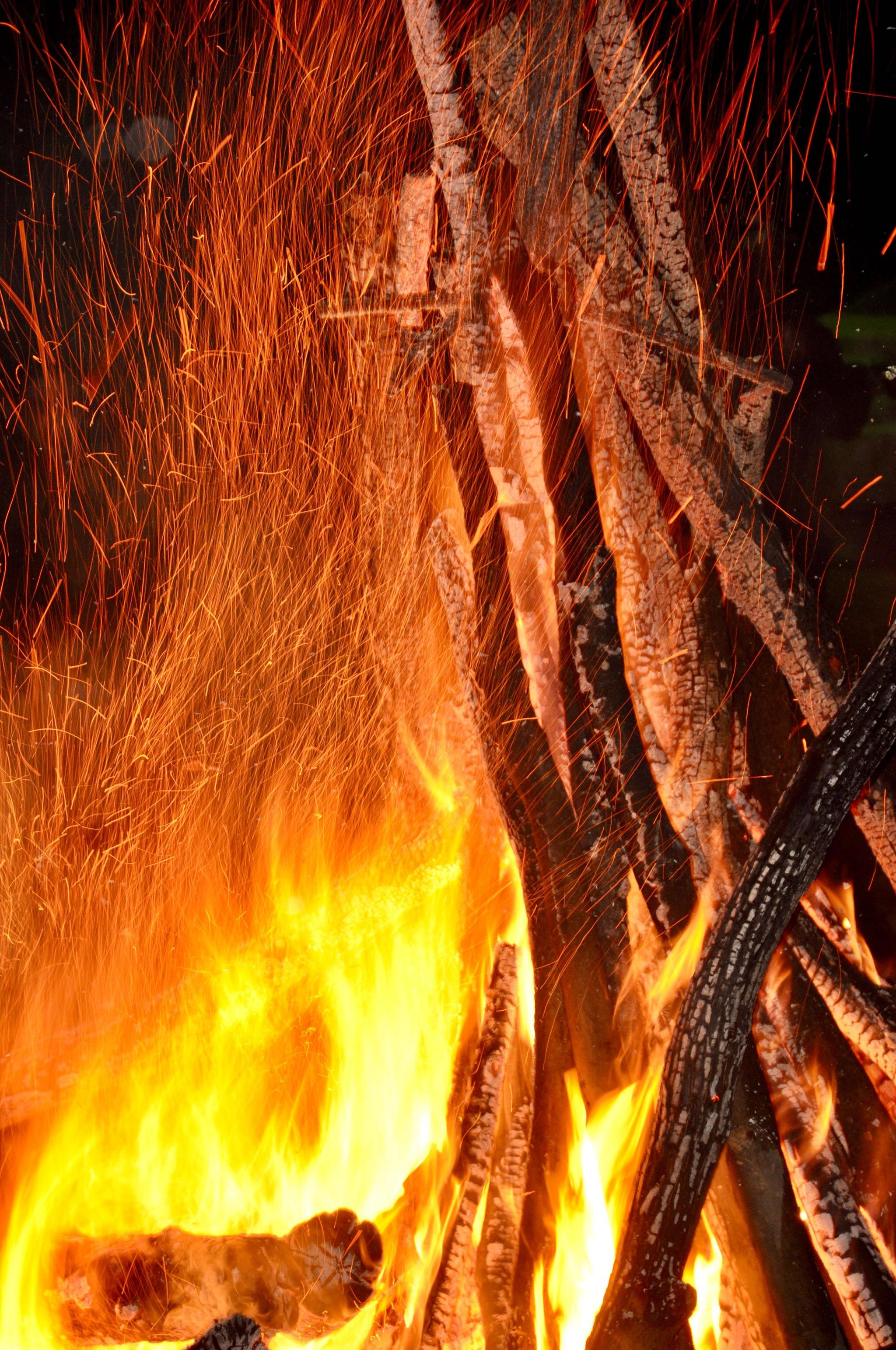 风光摄影 武汉 黄陂云雾山这堆火红的篝火