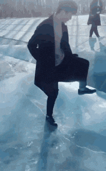 还是左边比较实诚点