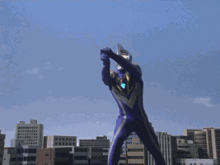 第二个是迪迦奥特曼的宿敌加坦杰厄,被人称为"黑暗邪神".