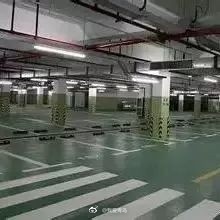 小区停车300元\/月!你们的停车费贵了吗 可投诉