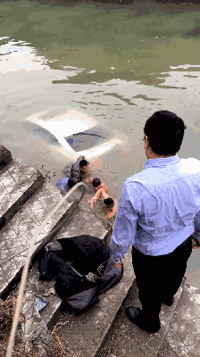 224_400gif 动态图 动图