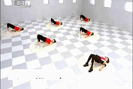 动作四 开合臀桥