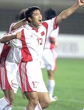 02年的国足阵容,我们不曾忘却。看郝海东、宿