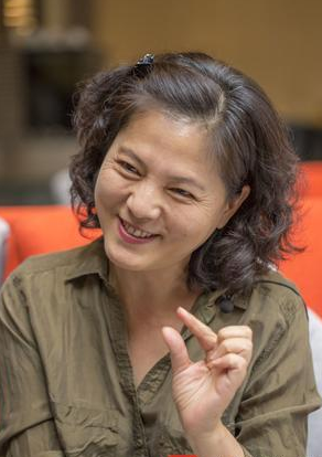 《红楼梦》"袭人"广州低调生活多年,曾卖掉跑车筹钱拍电视剧|袁玫