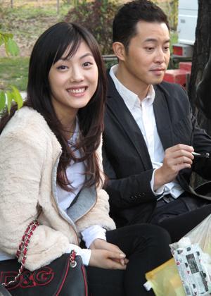 水花,直到2016年,她和赵丽颖郑恺一起出演《加油吧实习生》中的周格格