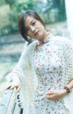 穿旗袍最美的十五位女星,赵丽颖杨幂在榜,第一最经典实至名归