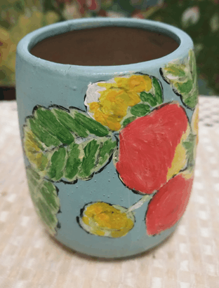 我的花盆手绘之三——红红的草莓