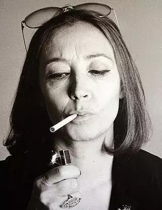 世界第一女记者法拉奇:她把一生活成了最彪悍的传奇