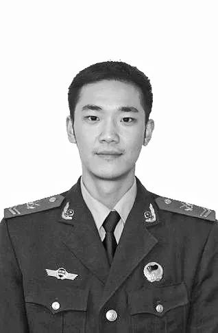 420万内江人向这位英雄致敬,一路走好