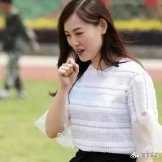 王宝强马蓉离婚案最终判决书以下:马蓉卷铺盖