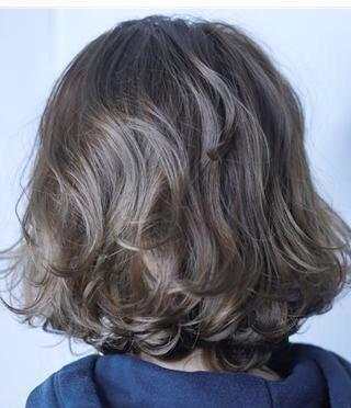 中长蛋卷烫成18春节爆红发款,还没烫的抓紧啦!