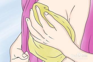新手宝妈都会遇到在哺乳期内乳房肿胀的情况