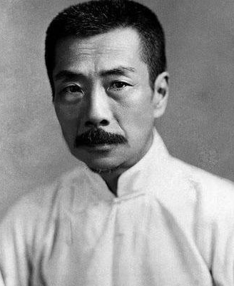 这周氏三兄弟,就是周树人,周作人,周建人.