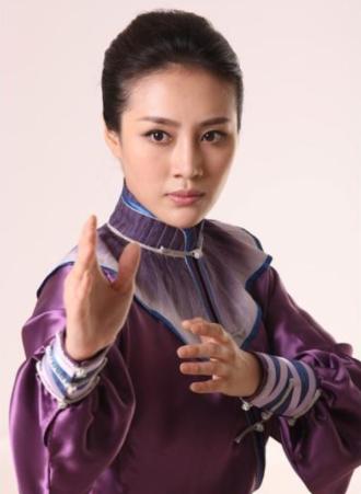 盘点娱乐圈会真功夫的女星,她仅次李连杰成龙,登美国功夫封面!