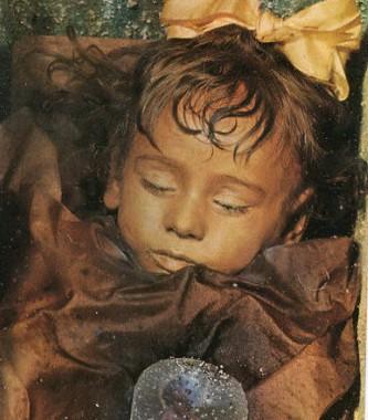 遗体也能吸引游客?栩栩如生的容颜,定格时间的力量是什么?