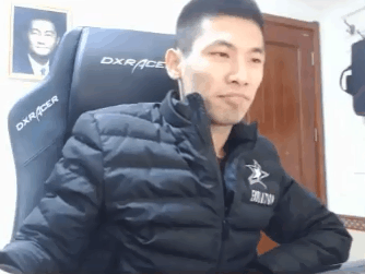 旭旭宝宝包天空赔掉腚, 气的直呼阑尾炎犯了要