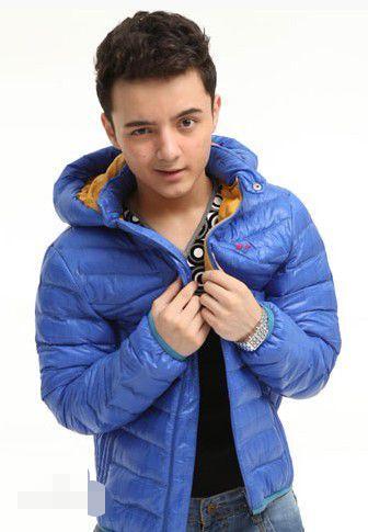 19岁童星阿尔法秃顶了曾经茂密如森林网友阿尔法秃袭