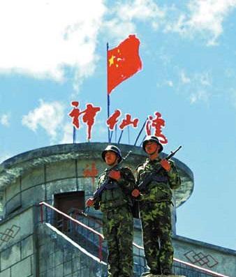 中国边防军人的奉献令人动容,海拔最高哨所待九年未归家!
