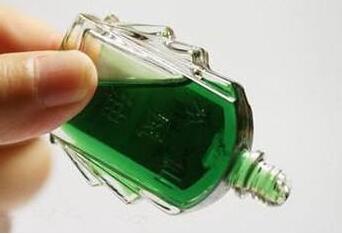 皮包变脏怎么办,教你几个清洗小绝招,轻松就能