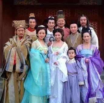 这些古装电视剧 看过五部以上的 都已经结婚生子了|古装|贾静雯|黄奕|升平|萧十一郎_新浪新闻