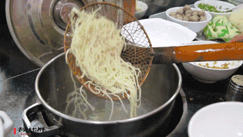 350_197gif 动态图 动图