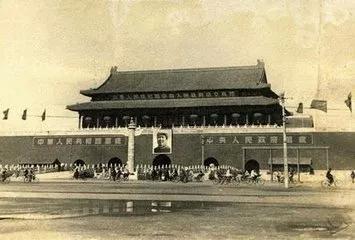 老北京都不知道,天安门还有个曾用名——“承天门”|承天门|天安门城楼|蒯祥_新浪新闻