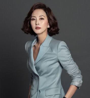 为博上位,流掉孩子,婚姻亮起红灯,却连离奇车祸案件也牵扯其中