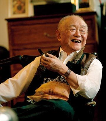 未读完初中自学美术设计了中国第一张生肖邮票鬼才黄永玉