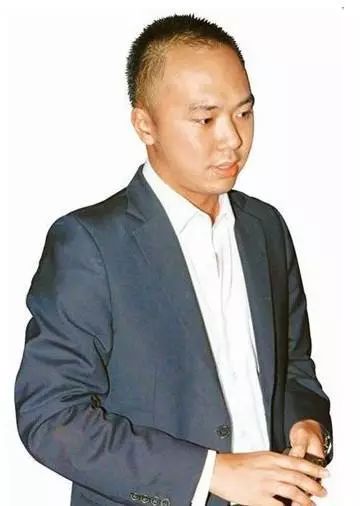 王东生破产的消息,所以这个"台湾第一白富美"的名头究竟是不是名副