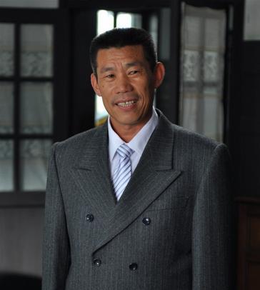 他是司机, 被《亮剑》导演发掘, 现成"不是日本人的日本人"