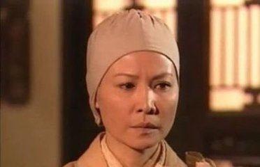 长平公主的名字是朱媺娖,她是明朝崇祯皇帝的第二个女儿,母亲为周皇后