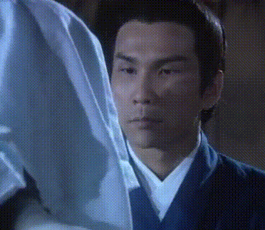 厉害了我的哥这车泡妞百分百妹子上钩了