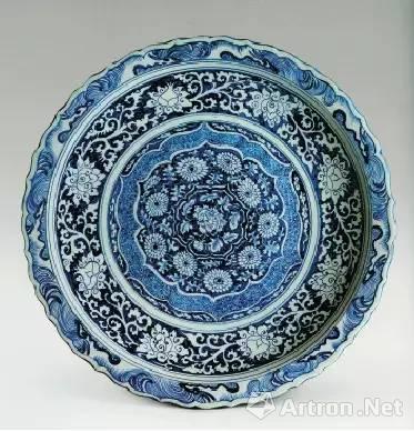 瓷器霸主——精美绝伦的元青花浅析