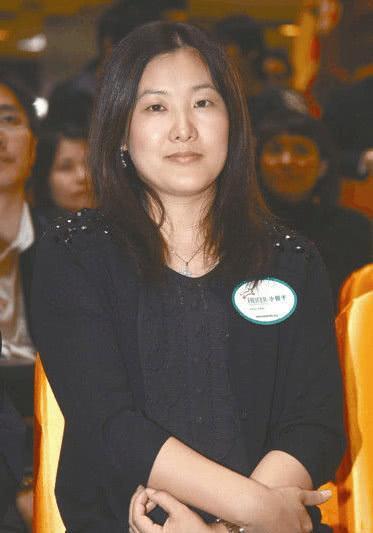 跳水皇后生活太滋润成胖美人, 而比自己大26岁老公却一言难尽|伏明霞