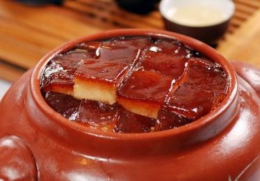 一国之君,山珍海味总应该是应有尽有吧,先秦时期,中国古代就饲养马,牛