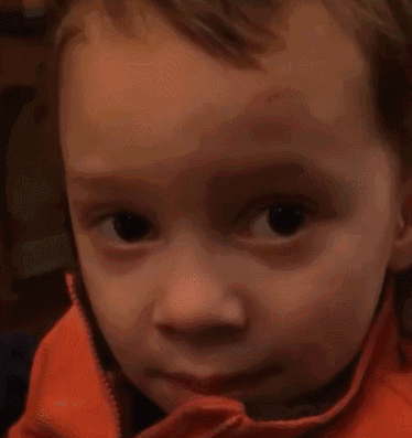 国外超火的表情包童星靠假笑出名圈粉百万