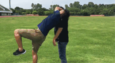 这些wwe招式帅到没朋友,但其实是伤敌八百,自损一千!