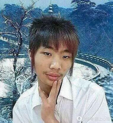 28岁杀马特青春回忆录,每到一个城市,就有女生为他呐喊